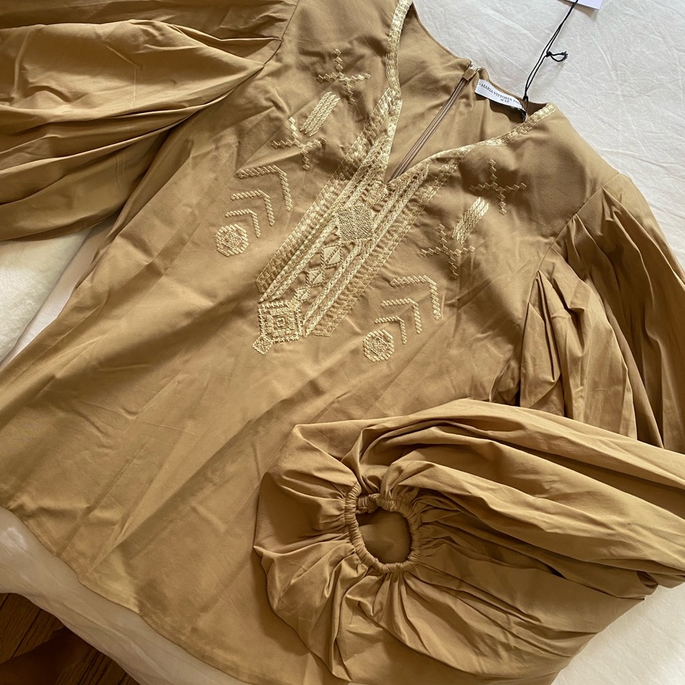 MVP blouse